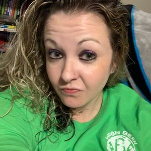 Meet your Posher, Desiree